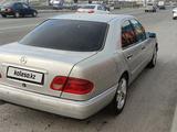 Mercedes-Benz E 280 1997 года за 2 000 000 тг. в Алматы – фото 3