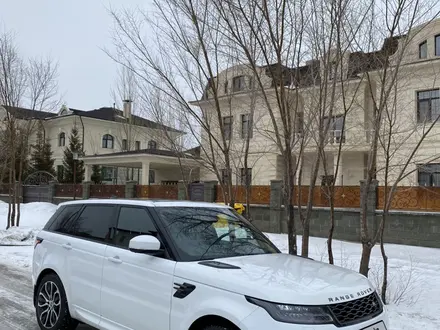 Land Rover Range Rover Sport 2018 года за 38 000 000 тг. в Астана – фото 2