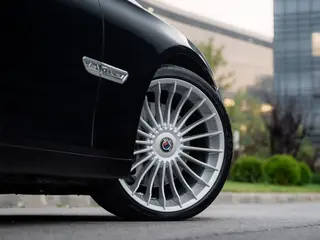 BMW 750