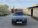 BMW 520 1993 года за 2 400 000 тг. в Туркестан – фото 2