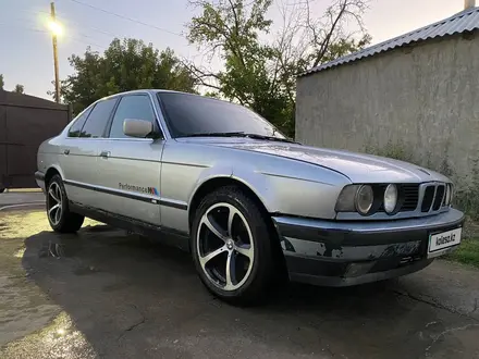 BMW 520 1991 года за 1 300 000 тг. в Тараз – фото 2