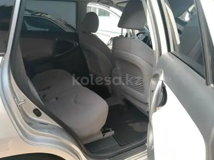 Toyota RAV4 2011 года за 8 500 000 тг. в Алматы – фото 20
