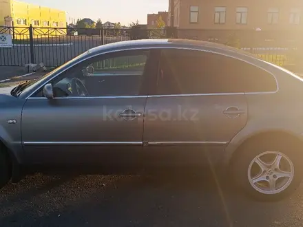 Volkswagen Passat 2001 года за 2 500 000 тг. в Астана – фото 7