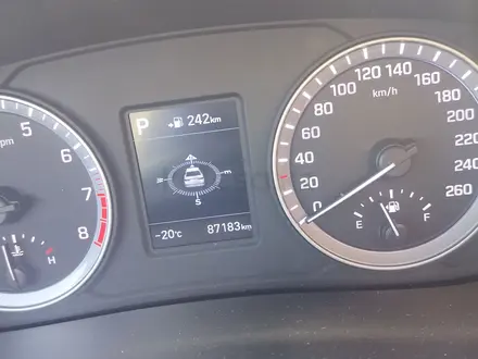 Hyundai Sonata 2020 года за 8 000 000 тг. в Астана – фото 2