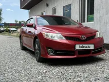 Toyota Camry, 2014