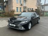 Toyota Camry 2020 года за 13 500 000 тг. в Алматы