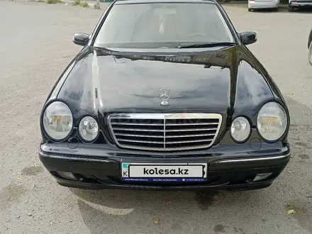 Mercedes-Benz E 320 2001 года за 6 000 000 тг. в Жезказган – фото 11