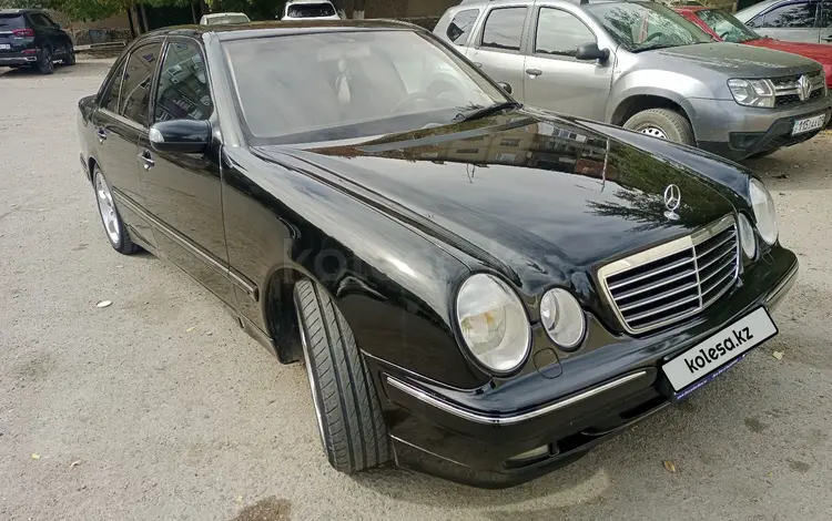 Mercedes-Benz E 320 2001 годаүшін6 000 000 тг. в Жезказган