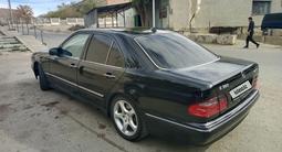 Mercedes-Benz E 320 2001 года за 6 000 000 тг. в Жезказган – фото 4