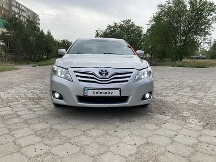 Toyota Camry 2011 года за 7 800 000 тг. в Уральск