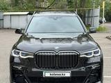 BMW X7 2021 года за 49 000 000 тг. в Алматы