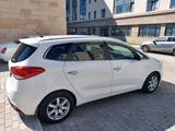 Kia Carens 2014 годаүшін7 000 000 тг. в Алматы – фото 2