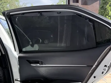 Toyota Camry 2019 года за 15 500 000 тг. в Алматы – фото 8