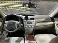 Toyota Camry 2007 года за 5 890 000 тг. в Актобе – фото 7