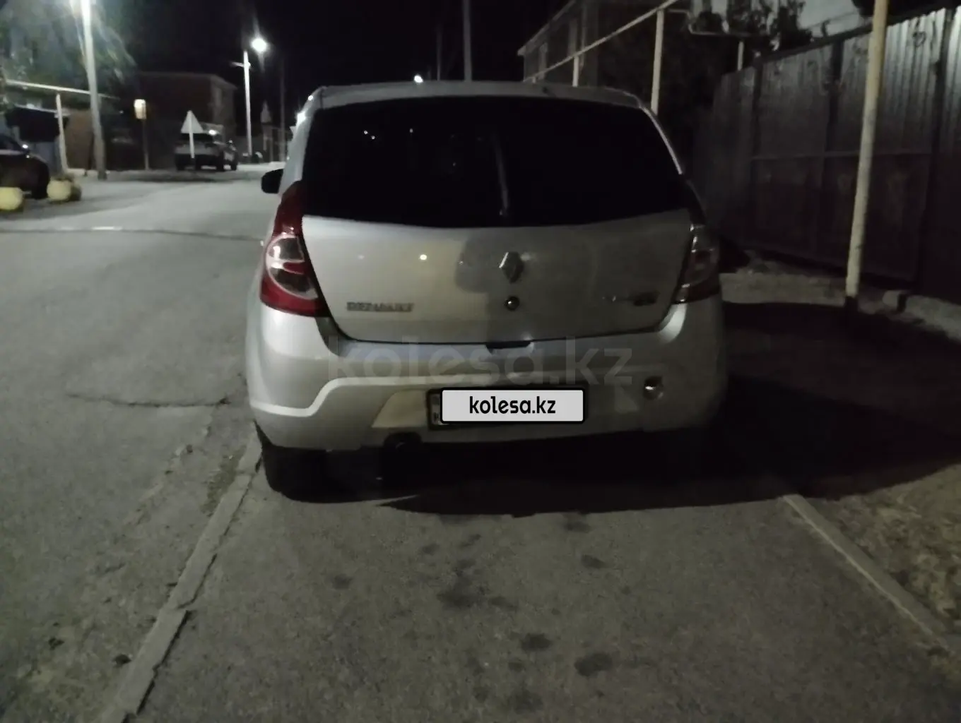 Renault Sandero, 2012