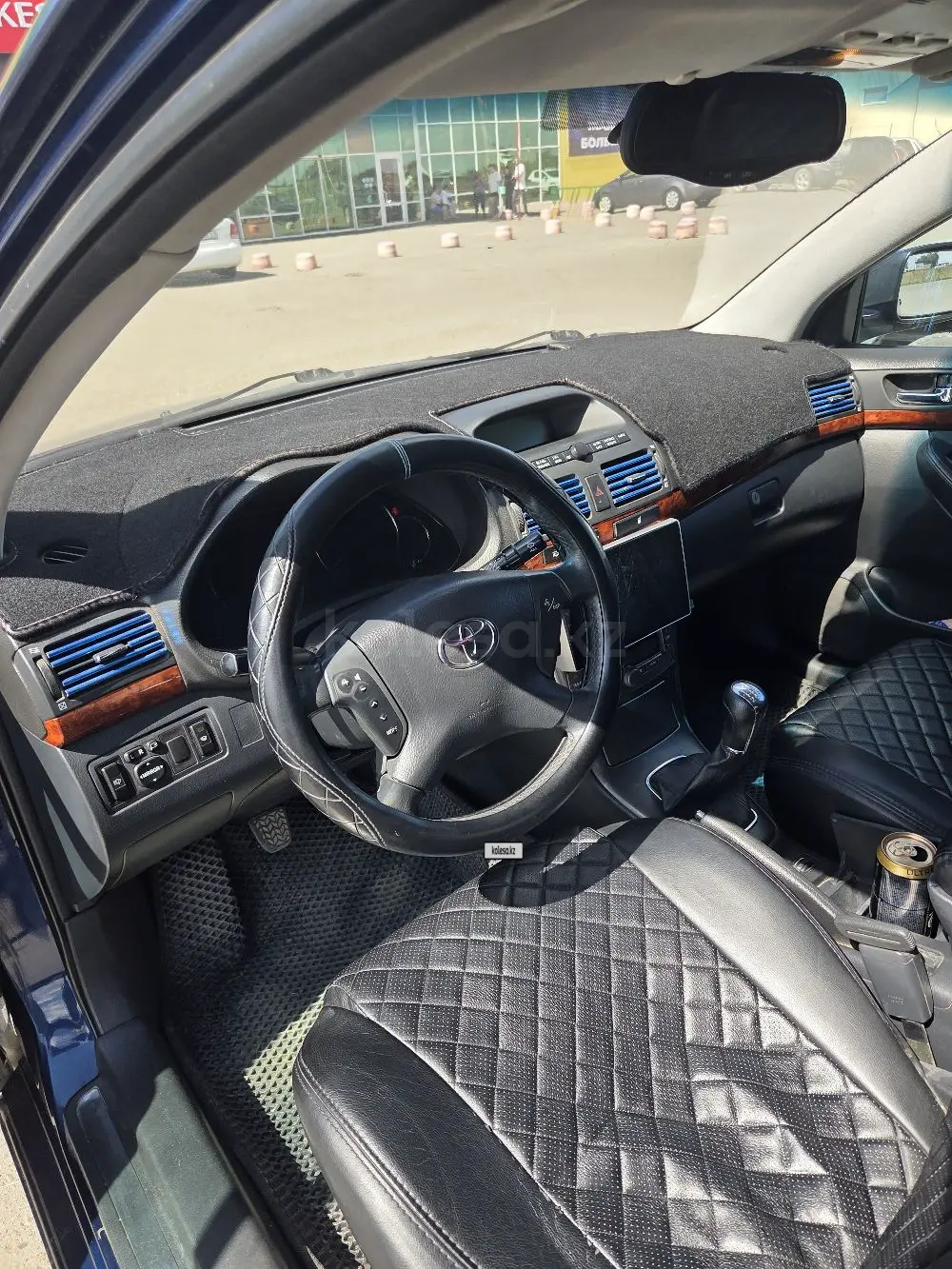 Toyota Avensis, 2003
