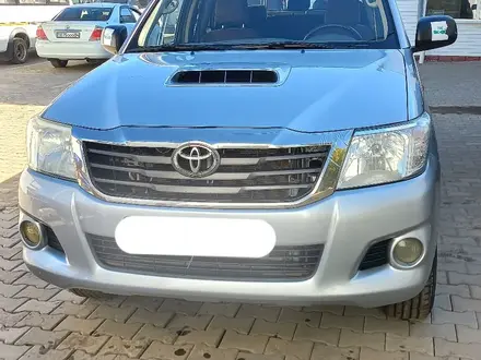 Toyota Hilux 2015 года за 7 500 000 тг. в Актобе