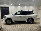 Toyota Land Cruiser 2020 года за 32 700 000 тг. в Алматы – фото 2