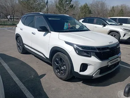 Kia Seltos 2024 года за 9 400 000 тг. в Актобе