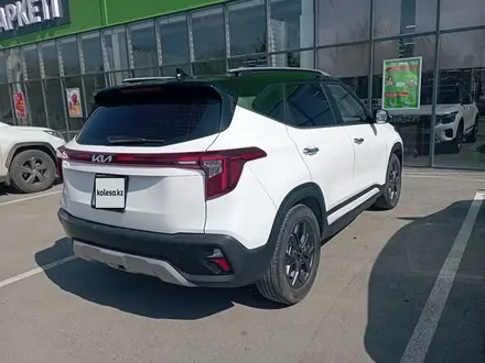 Kia Seltos 2024 года за 9 400 000 тг. в Актобе – фото 2