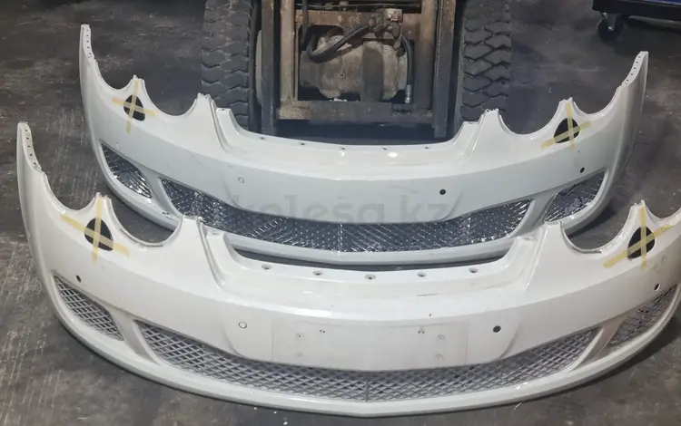 Бампер передний Bentley за 520 000 тг. в Алматы