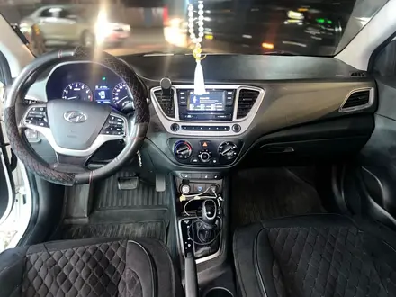 Hyundai Accent 2020 года за 7 500 000 тг. в Алматы – фото 21