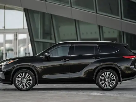 Toyota Highlander 2023 года за 33 500 000 тг. в Астана – фото 7