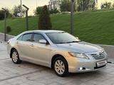 Toyota Camry 2007 года за 5 650 000 тг. в Шымкент – фото 3