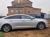 Hyundai Sonata 2015 годаfor6 300 000 тг. в Караганда – фото 3