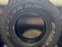 Bridgestone Dueler M/T 265/75 R16 за 250 000 тг. в Караганда