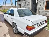 Mercedes-Benz E 200 1989 года за 600 000 тг. в Шымкент – фото 4