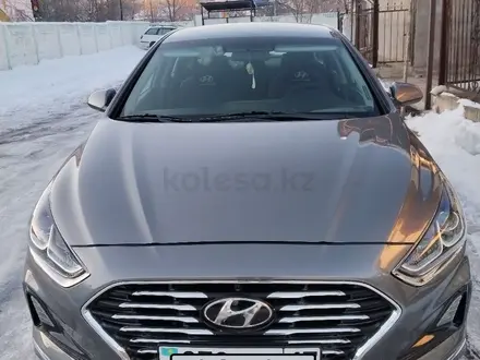 Hyundai Sonata 2019 года за 12 000 000 тг. в Шымкент