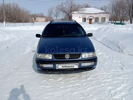 Volkswagen Passat 1994 года за 2 850 000 тг. в Петропавловск – фото 3