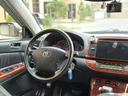 Toyota Camry 2004 года за 5 190 000 тг. в Астана – фото 12
