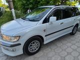 Mitsubishi Chariot 1999 годаүшін3 300 000 тг. в Караганда