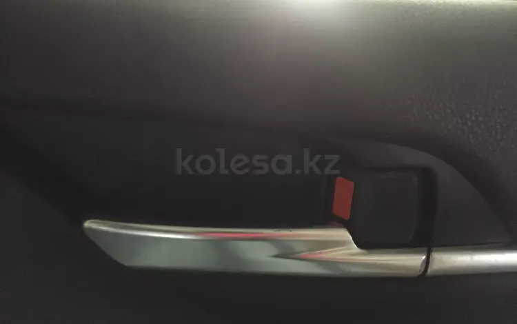 Ручка внутренняя передняя правая на Toyota Camry 70 за 1 000 тг. в Алматы
