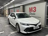 Toyota Camry 2021 годаfor11 000 000 тг. в Астана – фото 2