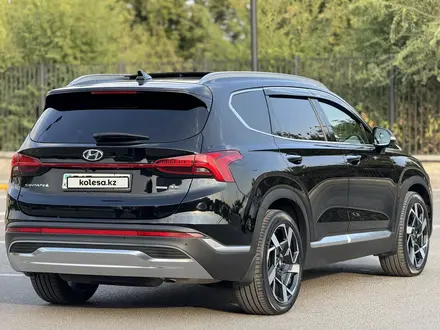 Hyundai Santa Fe 2022 года за 18 200 000 тг. в Алматы – фото 6