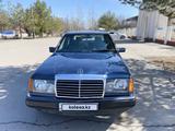 Mercedes-Benz E 300 1992 годаfor1 000 000 тг. в Алматы