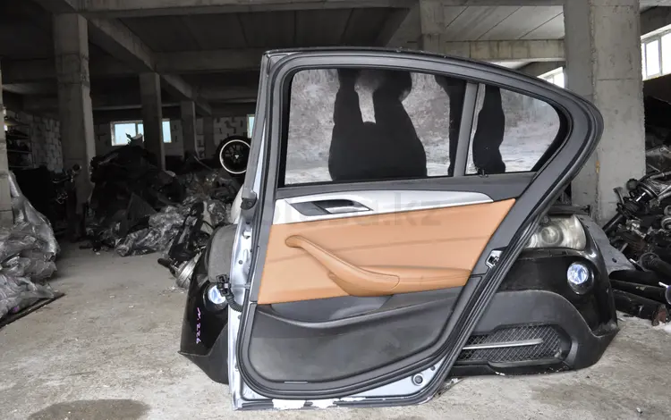 BMW G30 Г30 ручка двери внутренняя за 20 000 тг. в Астана