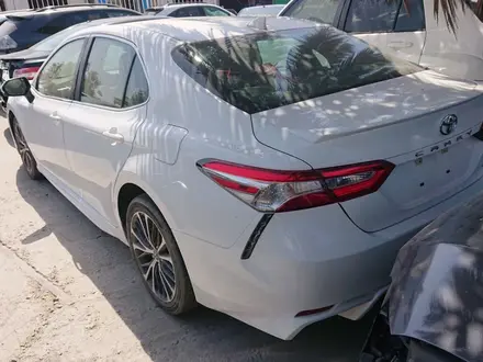 Toyota Camry 2020 года за 500 000 тг. в Алматы