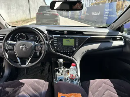Toyota Camry 2019 года за 13 800 000 тг. в Астана – фото 13