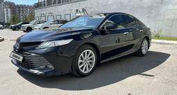 Toyota Camry 2019 года за 14 200 000 тг. в Астана