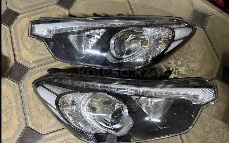 Фара cerato за 13 000 тг. в Астана