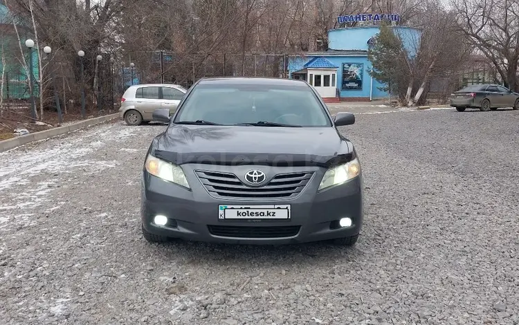 Toyota Camry 2007 года за 5 700 000 тг. в Актобе