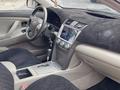 Toyota Camry 2007 года за 5 700 000 тг. в Актобе – фото 7