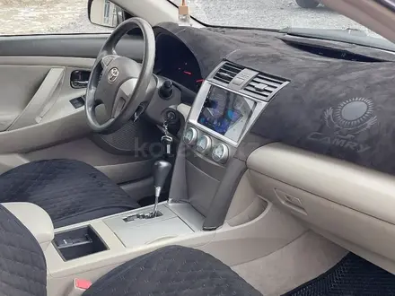 Toyota Camry 2007 года за 5 700 000 тг. в Актобе – фото 7