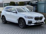 BMW X5 2019 года за 32 000 000 тг. в Петропавловск – фото 2