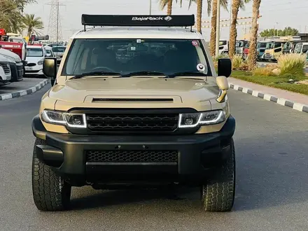 Передние фары, решетка радиатора, задние фонари на TOYOTA FJ CRUISER за 350 000 тг. в Астана