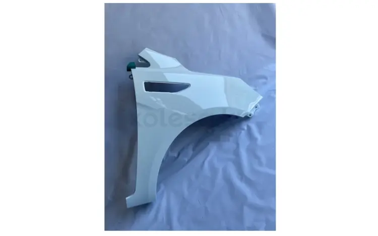 Крыло переднее левое белое Rio 11-17 (Тайвань) за 56 000 тг. в Караганда